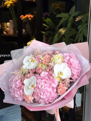 Buchet mare hortensii și orhidee Florăria Pastel Galați